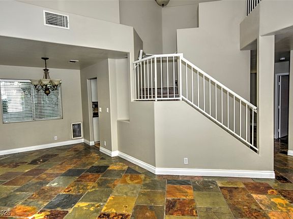 5th image of 7429 Fencerow St