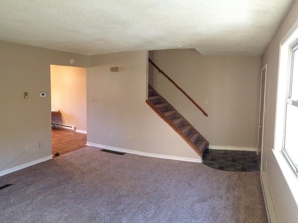 2nd image of 50 Montour St