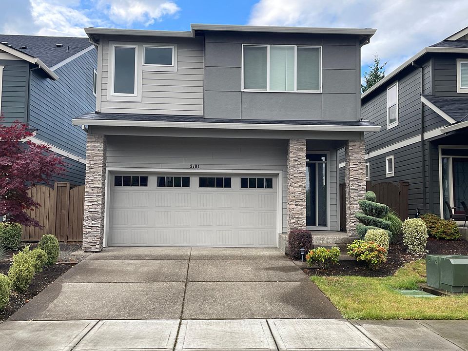 1st image of 3704 SE McKenzie Ave