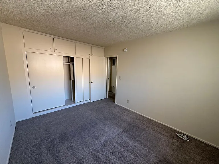 2219 Crenshaw Blvd — Photo 7