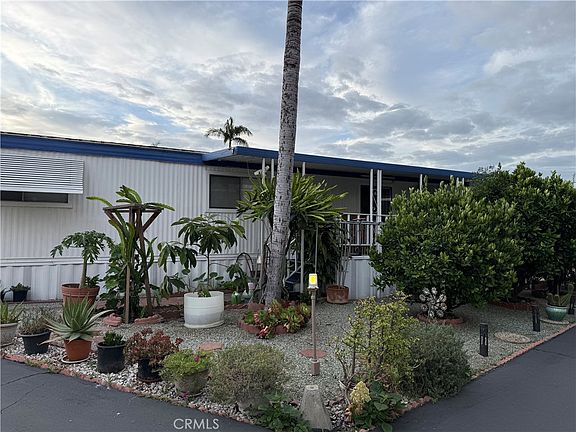 4th image of 8111 Stanford Ave Space 128
