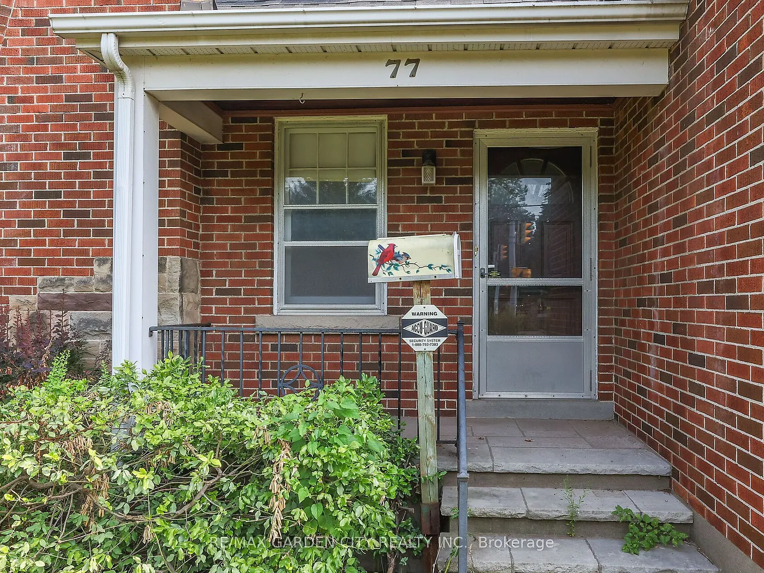 3 bed, $3,000 — Photo 3