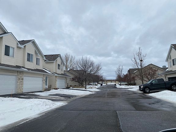 5th image of 1653 Wexford Ln