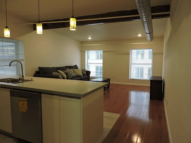 309 Sycamore Street Apartments — Photo 12