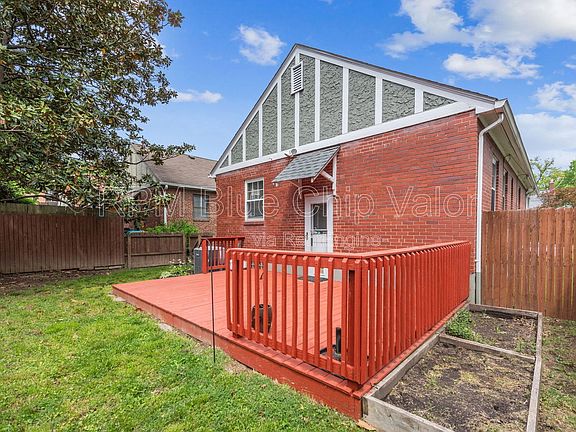 4th image of 3331 Ameliamont Ave
