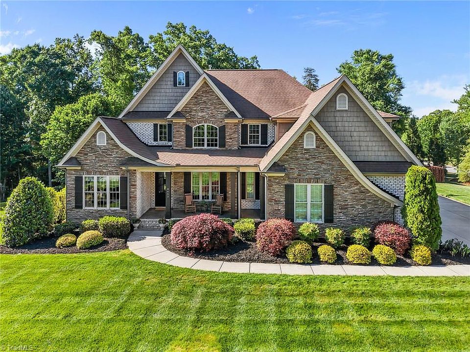 1st image of 8400 Lillys Ct