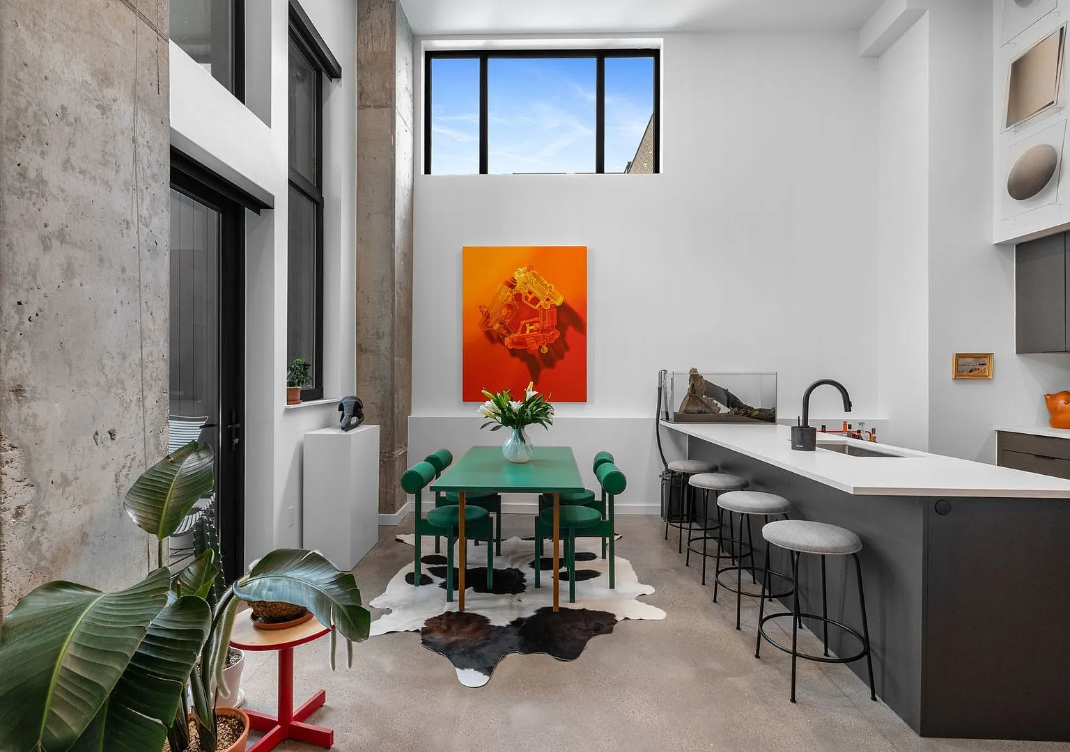 2-Story Corner Unit at The Arbory With 2 Garage Spots & Private Patio — Photo 4