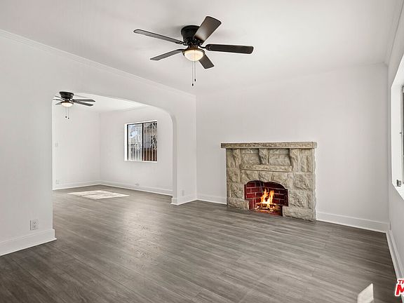4th image of 1333 W 57th St