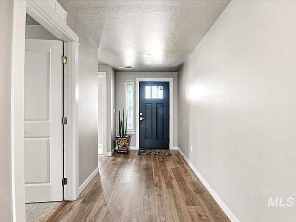 4th image of 5701 E Milam St
