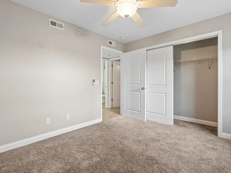5113 Devils Glen Rd #209 — Photo 8