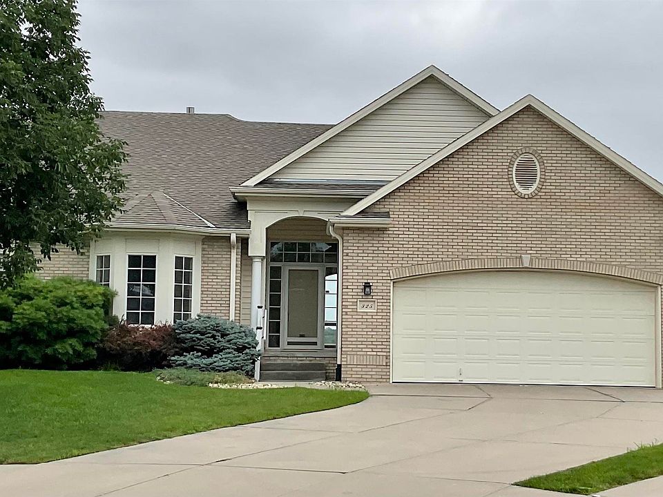 325 Inglewood Cir, Papillion, NE 68133 Zillow
