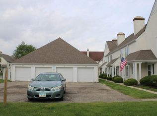 390-404 Edinburgh Rd, Dublin, OH 43017