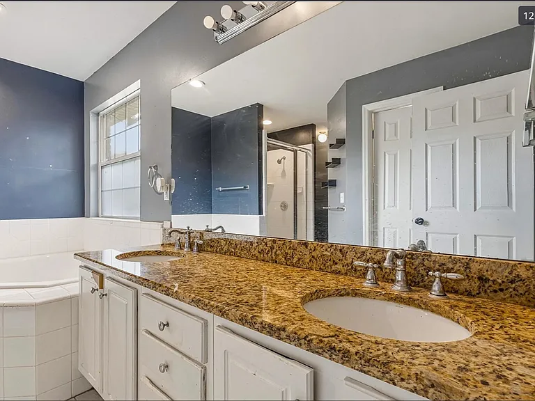 6335 Belgrand Dr #1-A — Photo 4