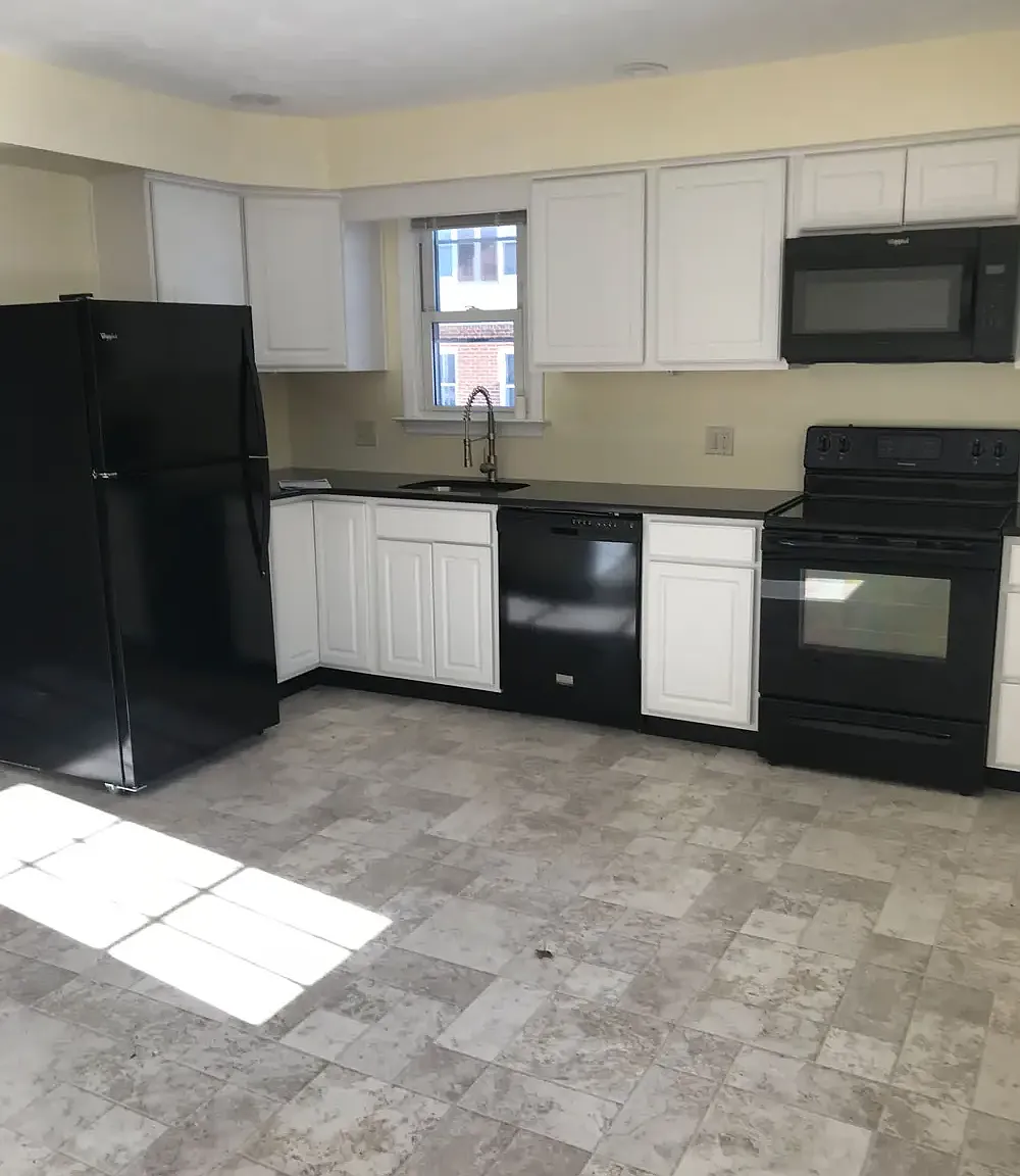 2 bed, $1,575 — Photo 1