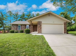 14536 Greencastle Dr, Chesterfield, MO 63017