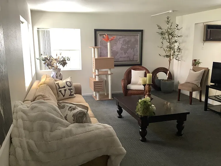1329 N Ditman Ave — Photo 11