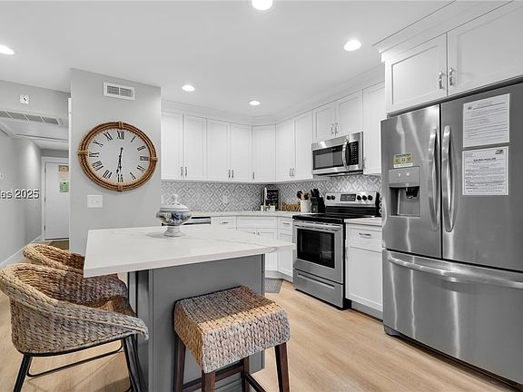 5th image of 4 N Forest Beach Dr APT 108