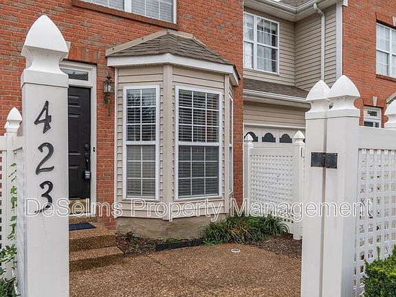 2nd image of 423 Compton Ln