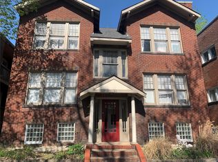 3163 Bent Ave, Saint Louis, MO 63116