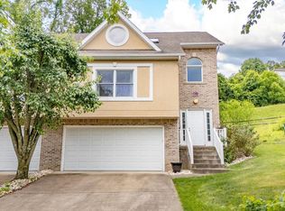 165 Windwood Dr, Morgantown, WV 26505