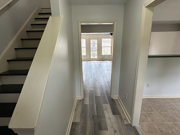 2nd image of 6374 Hunters Place Dr