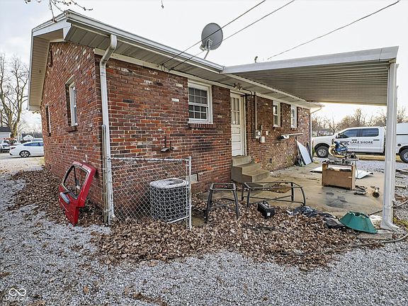 3rd image of 2222 Frisse Ave