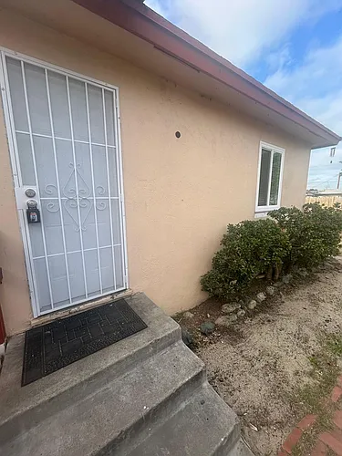 Jefferson Avenue 522 Photo 1