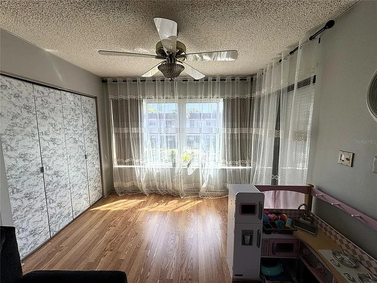 1753 Belleair Forest Dr #D7 — Photo 7