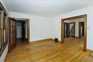4th image of 68 McKinley Ave N