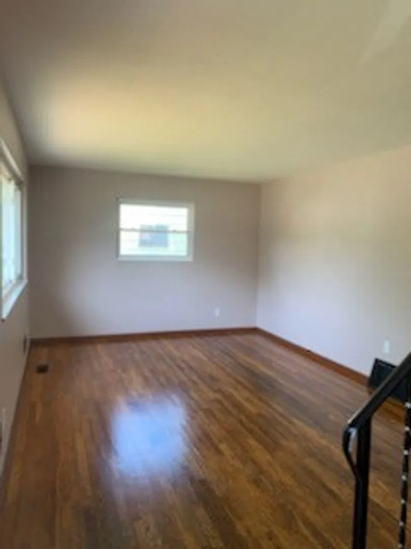 Beautifully Updated 4BR/2BA Cape Cod with Hardwood Floors with Full Basement — Photo 2