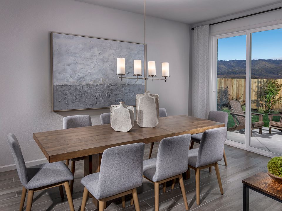 NCA_WalnutLane_Plan2_Dining_407YoungDrive_Model