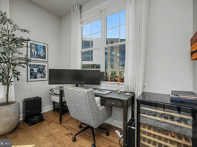 300 Squire Dr — Photo 14