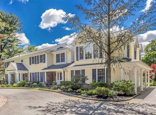 67 Burtis Ln Syosset NY 11791 Zillow