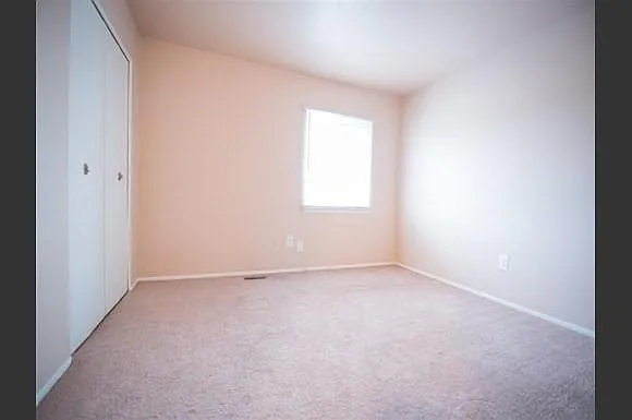 Woodland Square Apartments — Photo 6