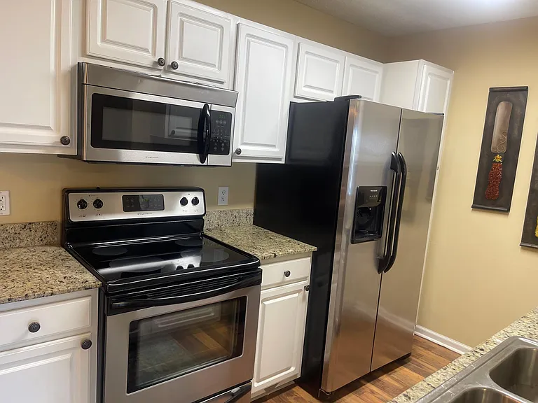 527 Third Loop Rd #E — Photo 13