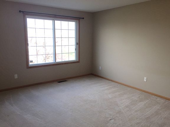 5th image of 1925 Southcross Dr #1303