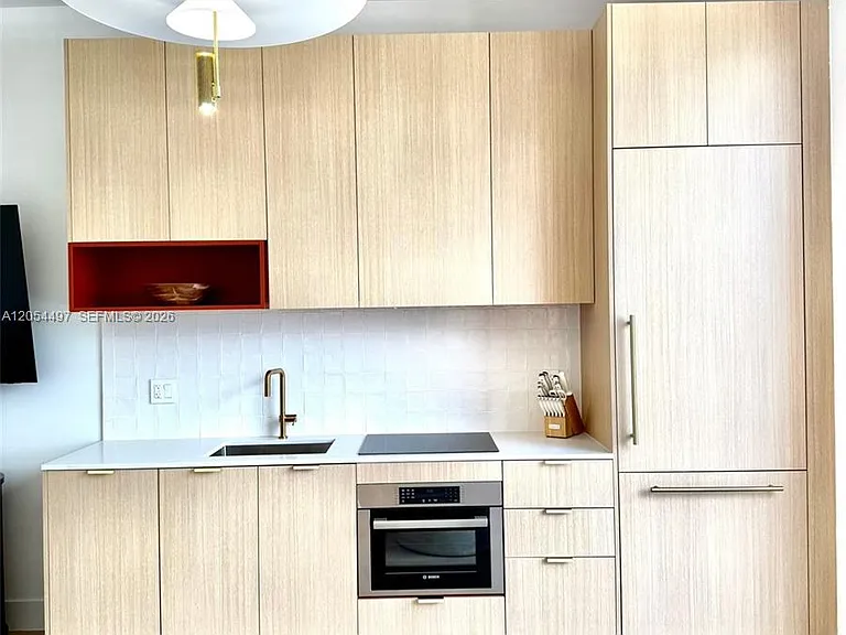 90 NE 32nd St #1124 — Photo 5