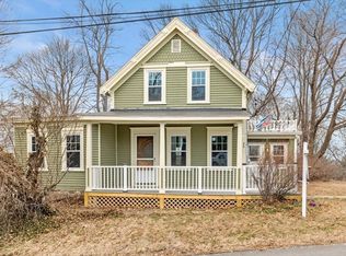 34 Ledge Hill Rd, Weymouth, MA 02188