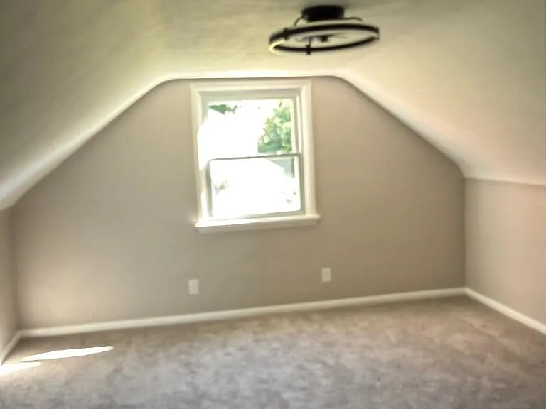 226 Suie St — Photo 28