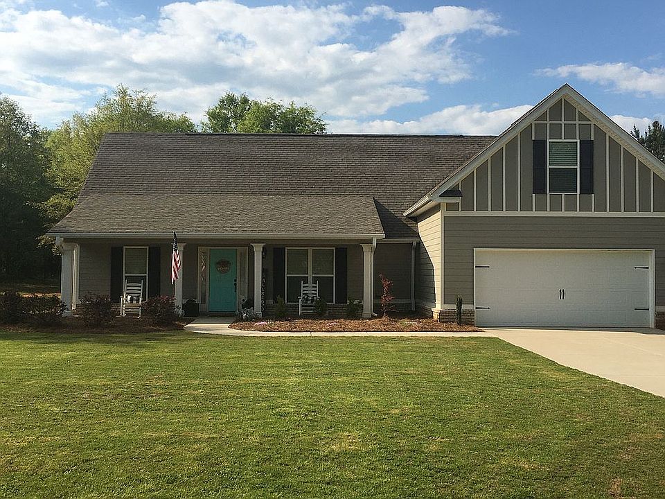 2nd image of 2112 Trace Dr