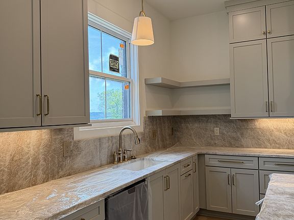 3rd image of 2449 Union Station Dr #125
