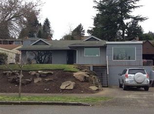 16203 41st Ave NE, Lake Forest Park, WA 98155