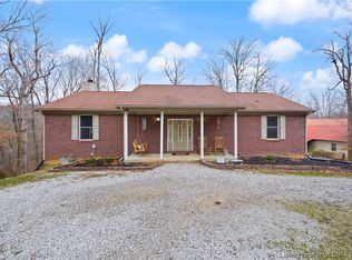 7352 Beech Tree Ln SE, Elizabeth, IN 47117