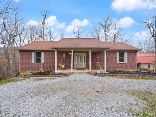 7352 Beech Tree Lane SE, Elizabeth, IN 47117