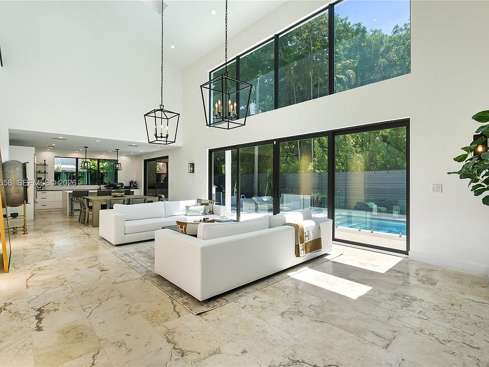 1st image of 3782 El Prado Blvd #1