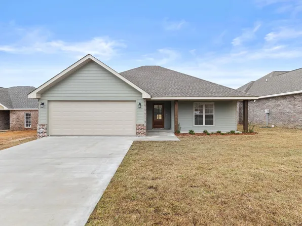 94 E Bartlet Way, Hattiesburg, MS 39402