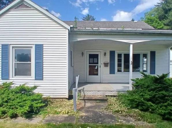 1817 Pennsylvania Ave, Sayre, PA 18840