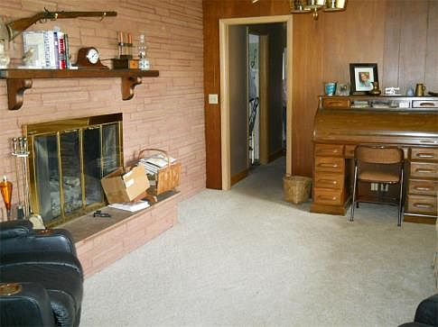 4th image of 520 E 14th St