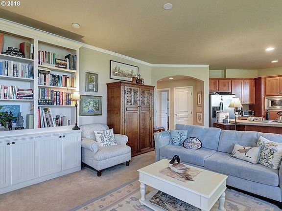 4th image of 6660 Summerlinn Way