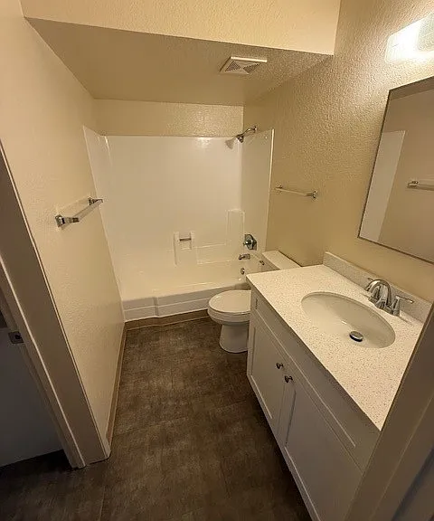 162 Linda Way — Photo 9